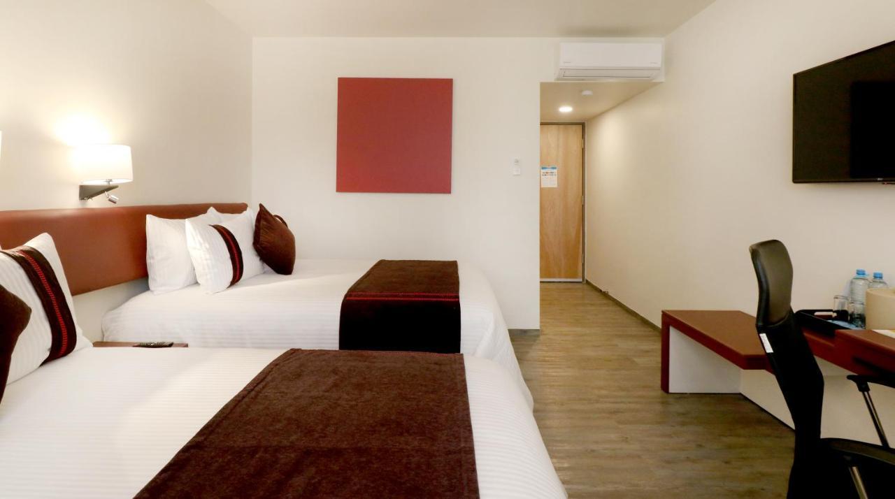 Mision Express San Juan Del Rio Hotel Exterior photo