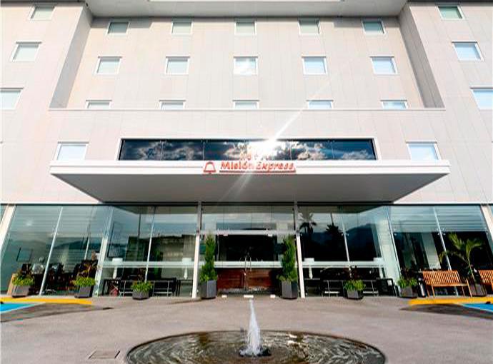 Mision Express San Juan Del Rio Hotel Exterior photo